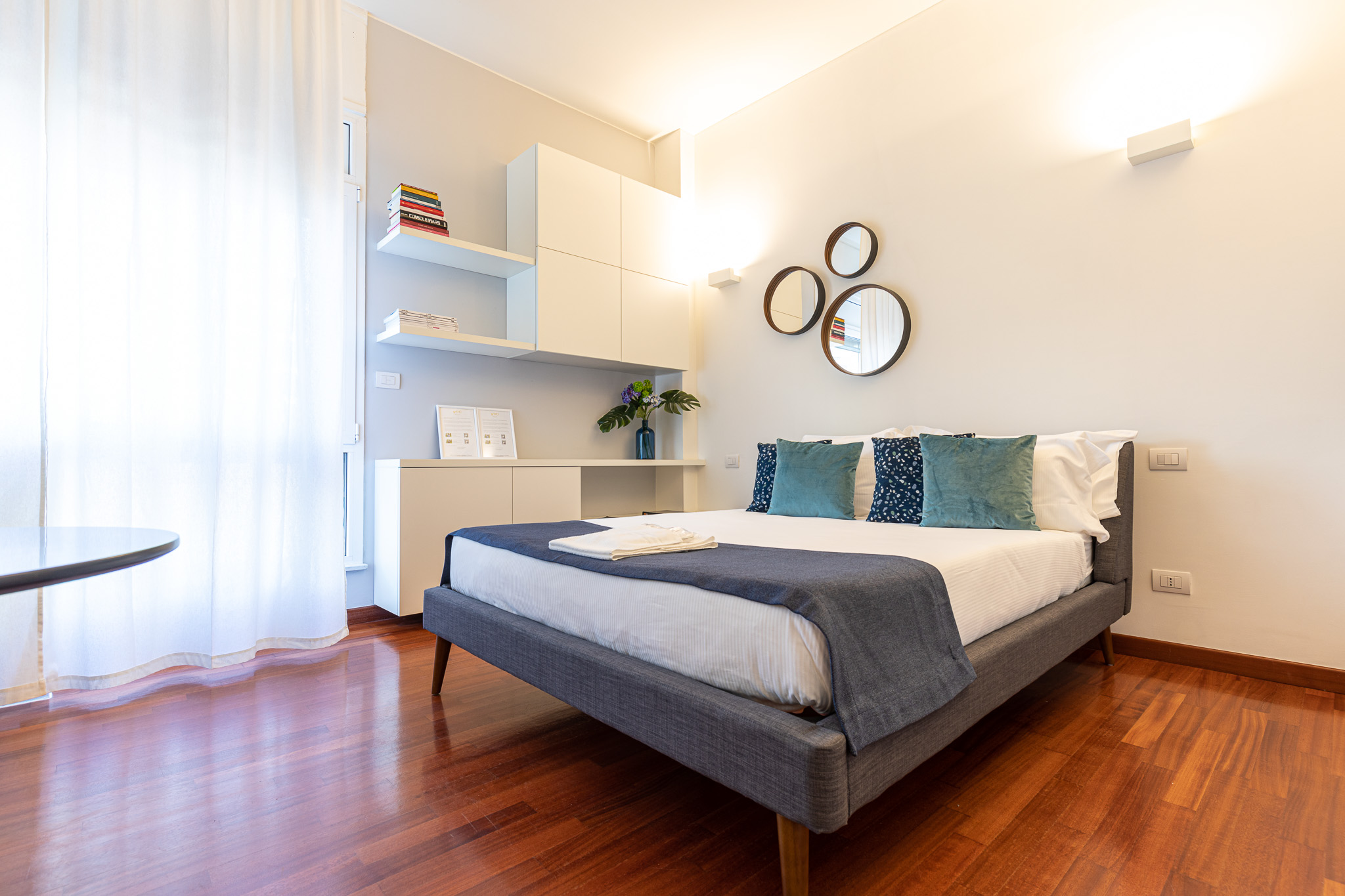 Garibaldi Studio 2 — Garibaldi, Milano