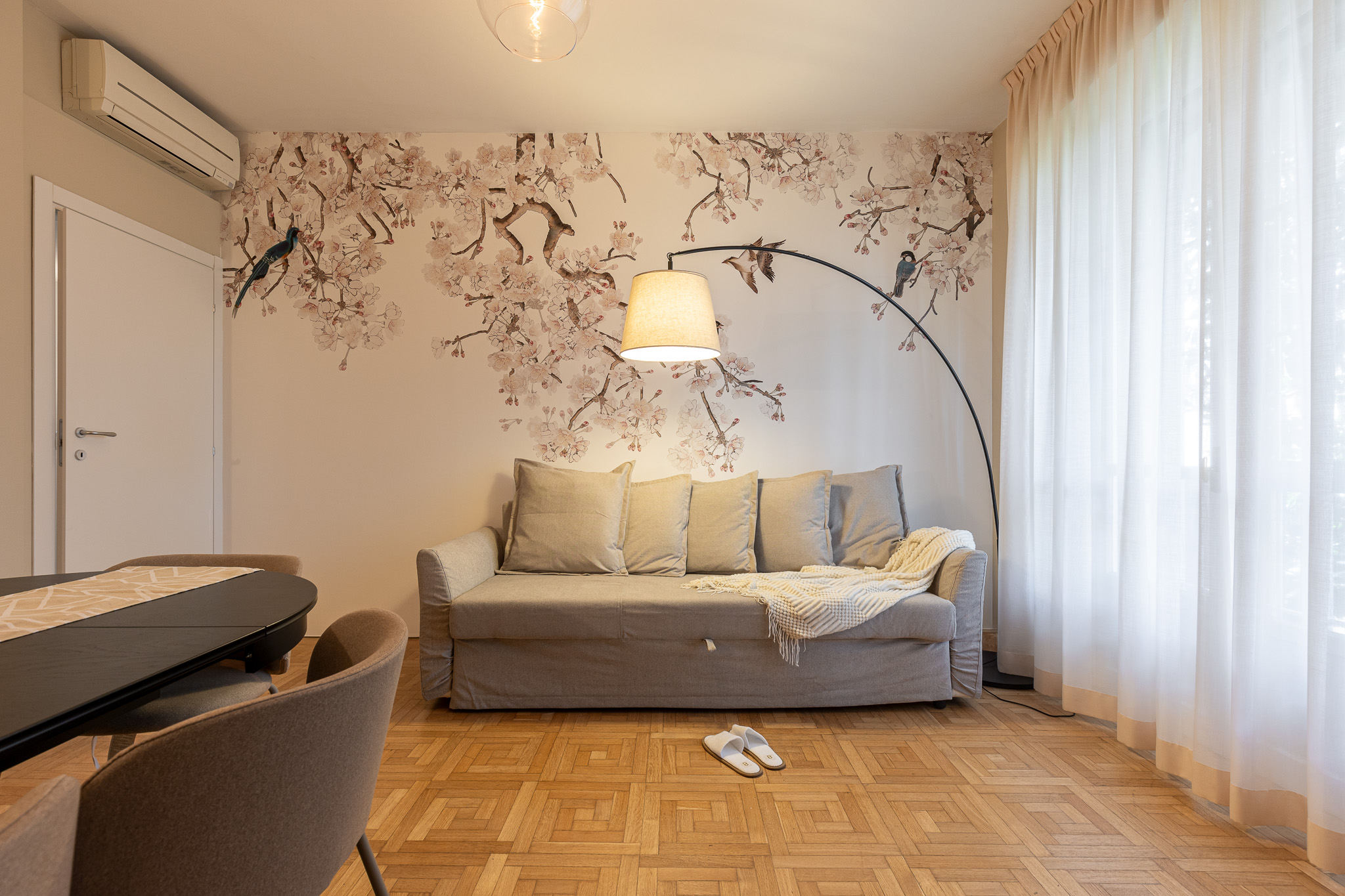 Monreale 10 Apartment — Wagner, Milano