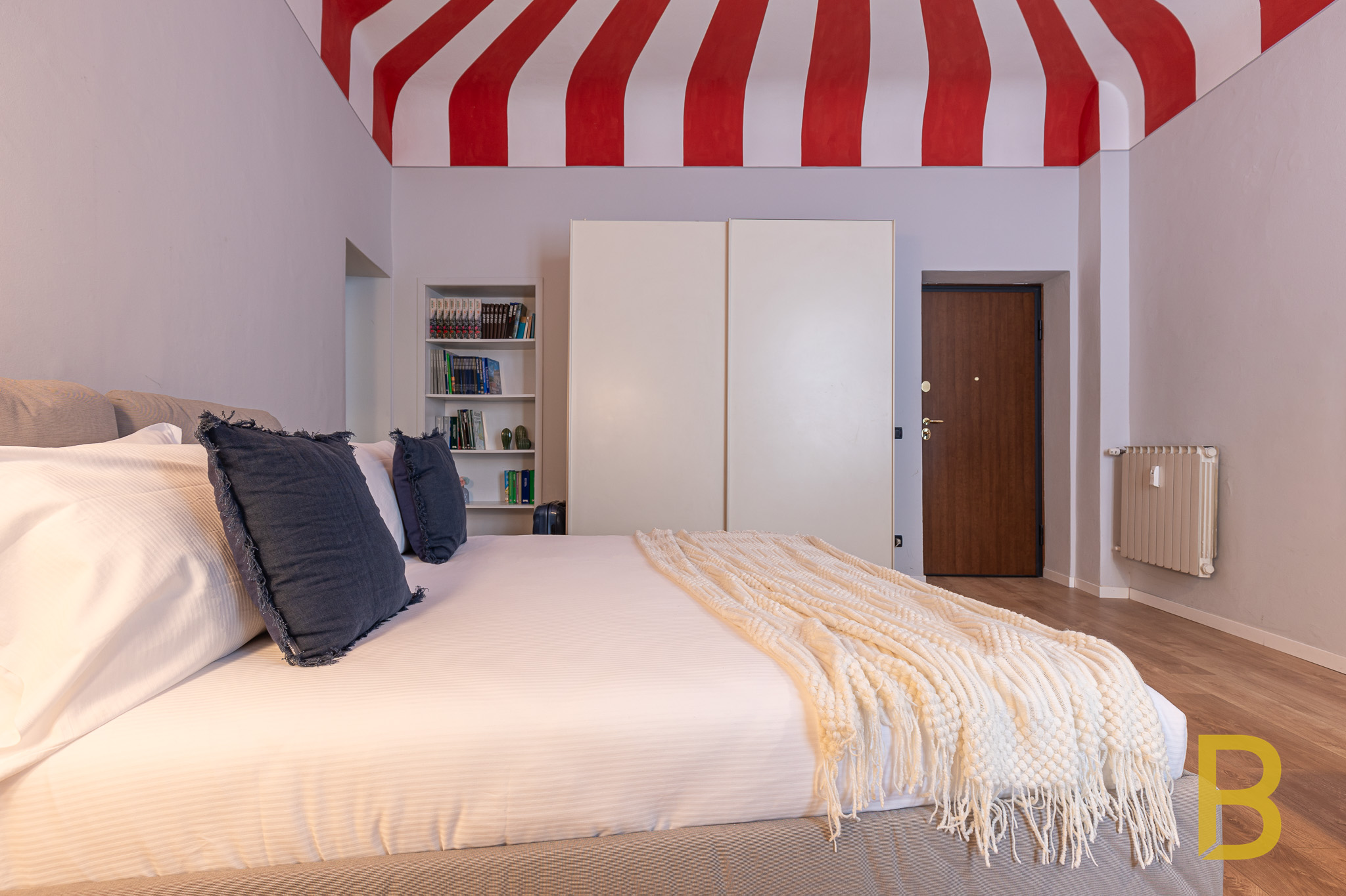 Niccolini 33 Studio — Sarpi, Milano